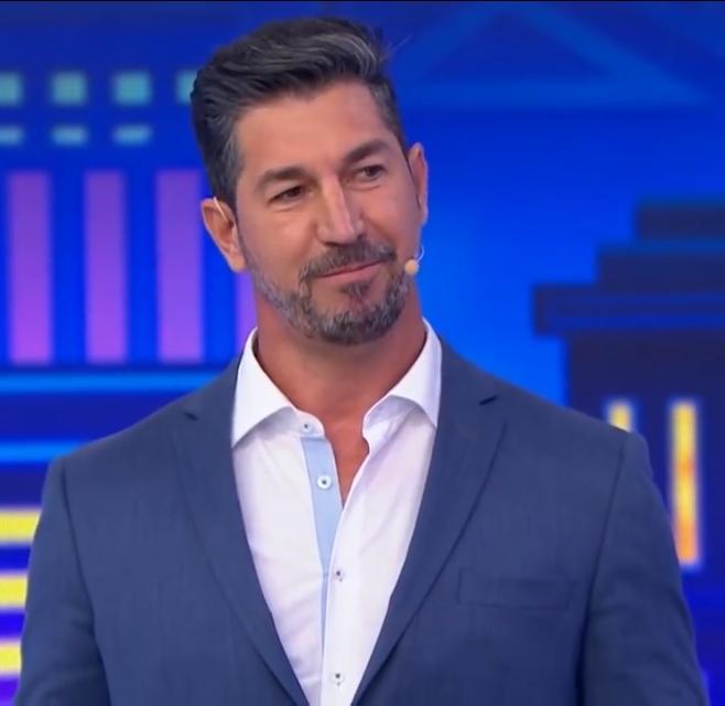 Sérgio Luiz de Araújo — Goleiro Sérgio